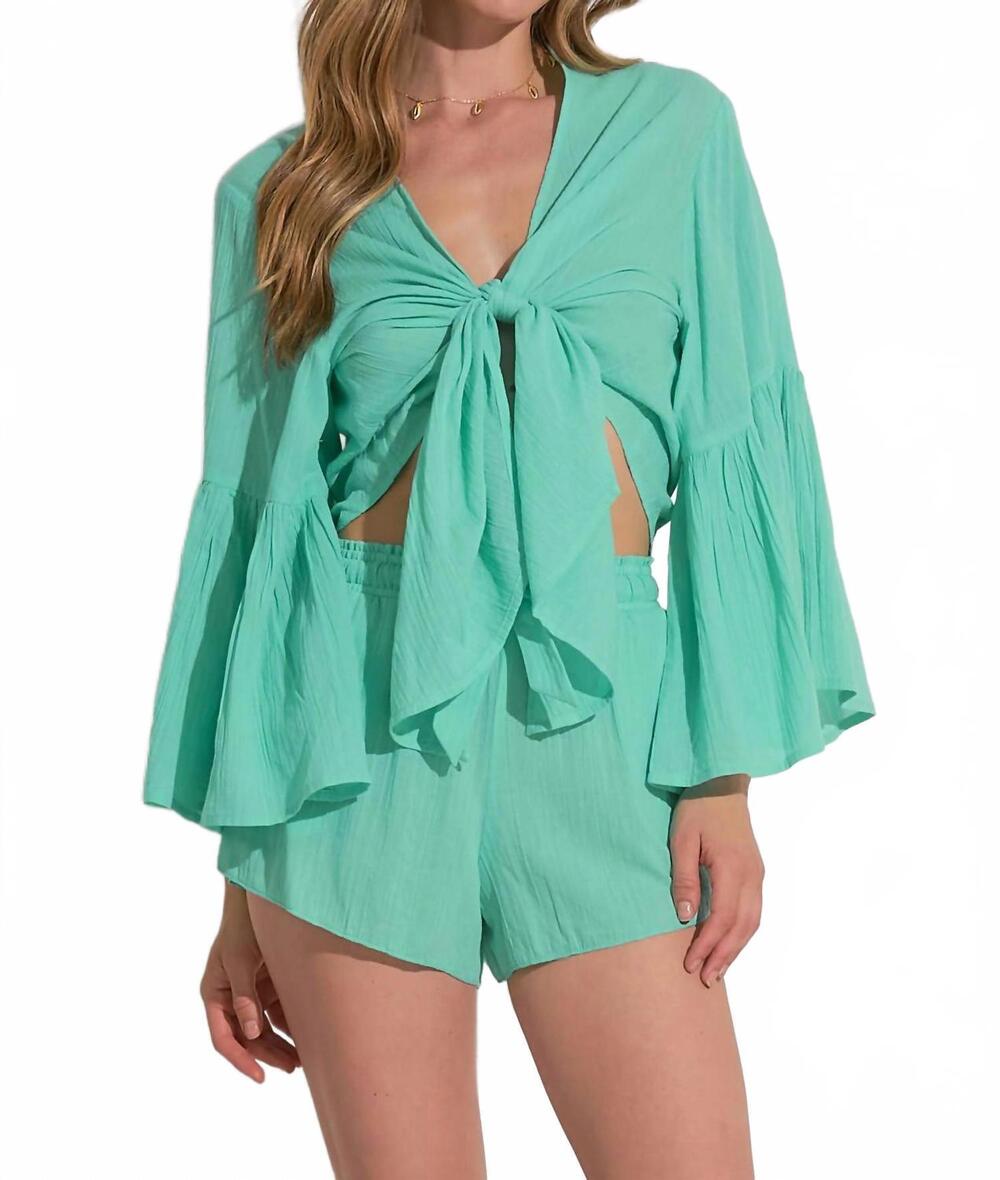 NEW ELAN tie front crop top in green